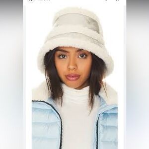 Jocelyn White and Gray Fur Bucket Hat